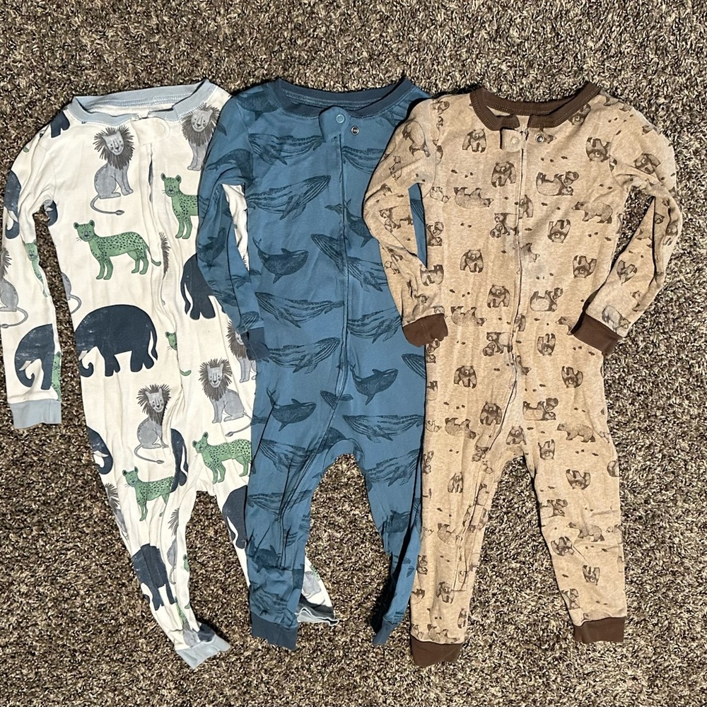 Lot of three size 3T boys footless pajamas, Little Planet organic by Carter’s